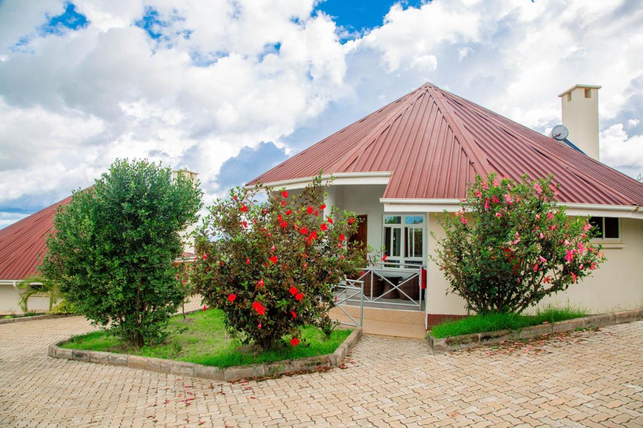 A1 Hotel And Resort Arusha Exterior foto